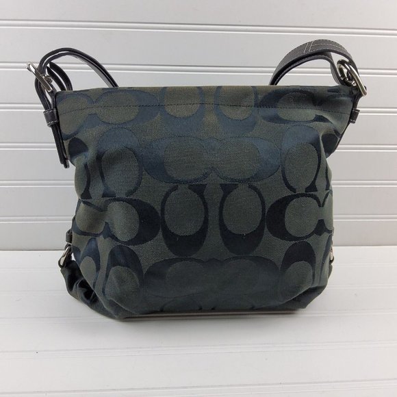バッグ COACH Signature Accessory Pouch Handbag Coach Pouch Bag with Signature Canvas Detail - Club de Mode